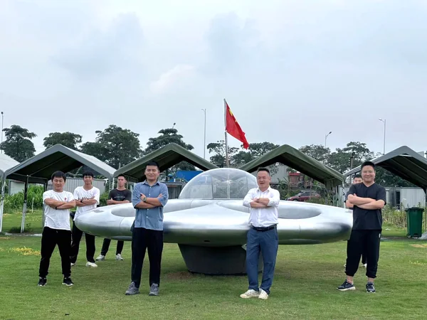 Manned UFO — view 1